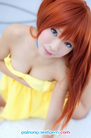 Cosplay màu vàng xinh xắn