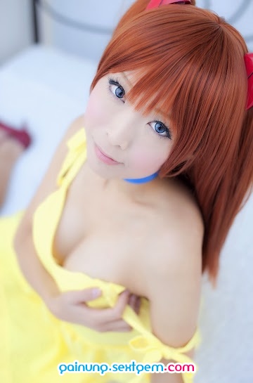 Cosplay màu vàng xinh xắn